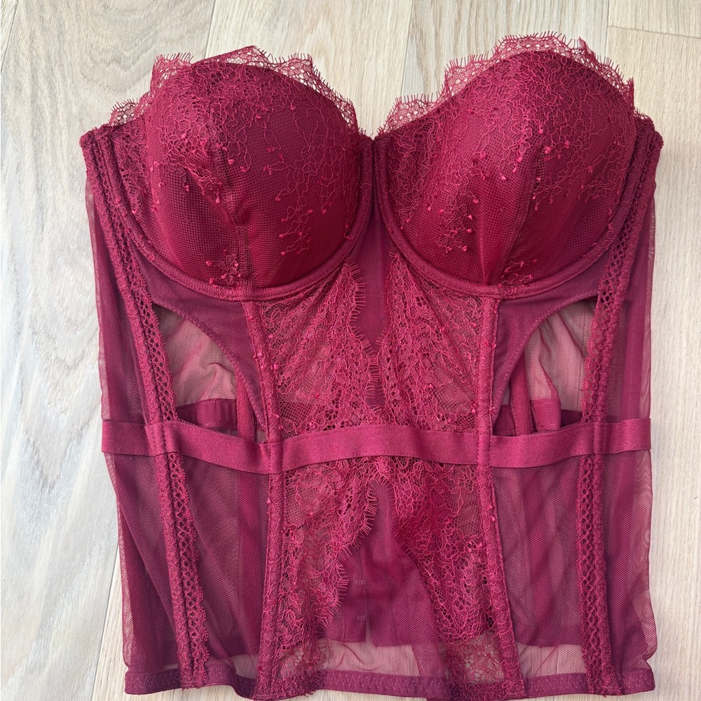 Victoria's Secret Very Sexy Burgundy Lace Bustier Size 36D